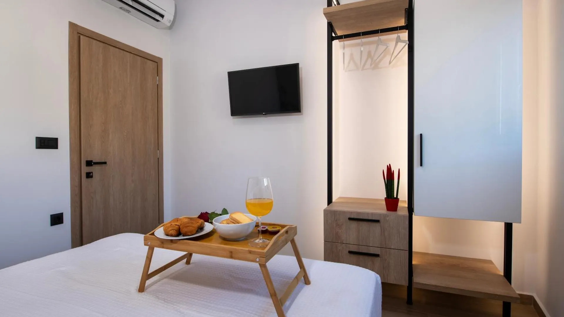 Alpha Suites La Canea