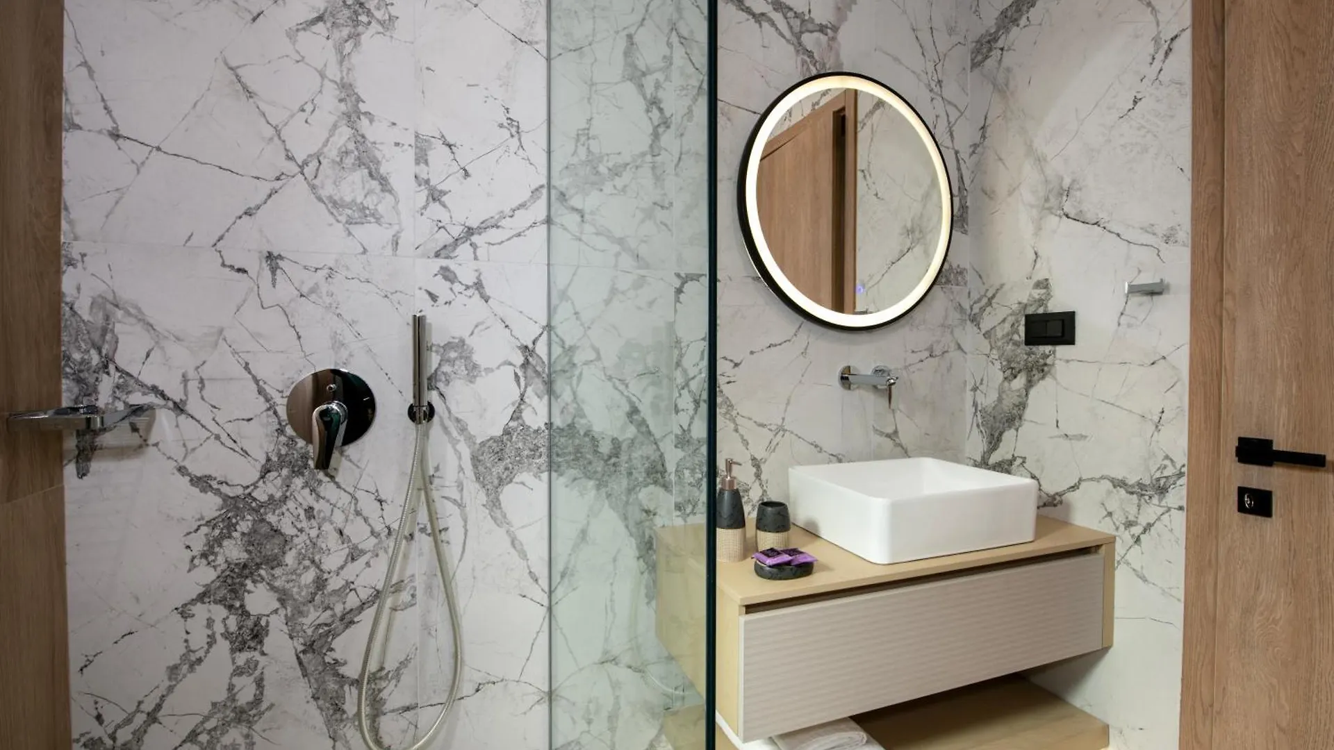 Alpha Suites La Canea 0*,